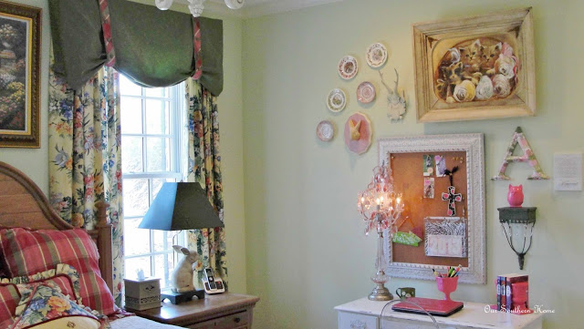teen girl's room with vintage study area