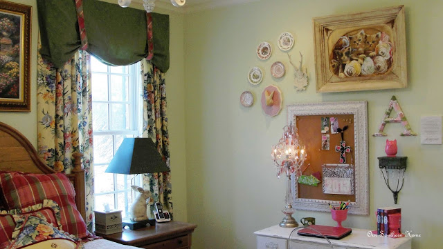 teen girl's room with vintage study area