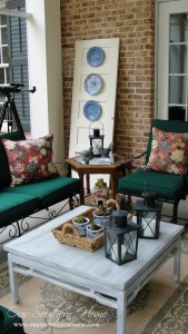 southern screened in porch