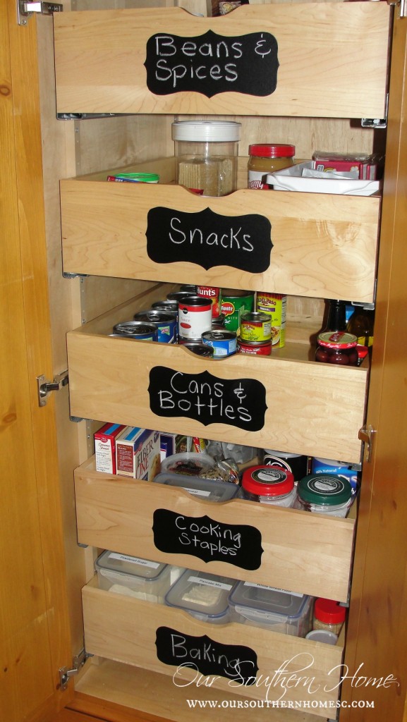 organized-pantry