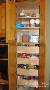 organized-pantry