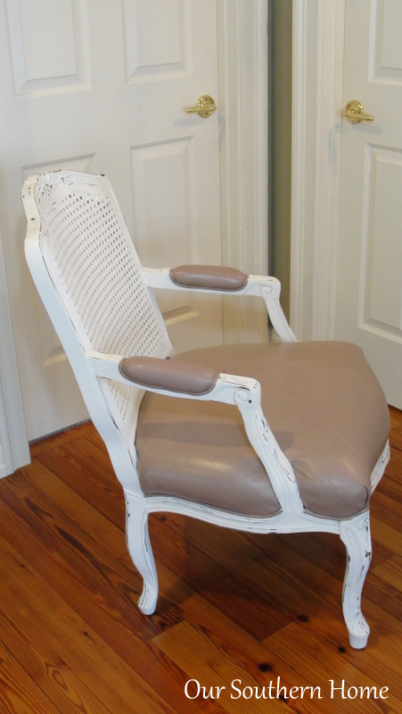 french country old white chair