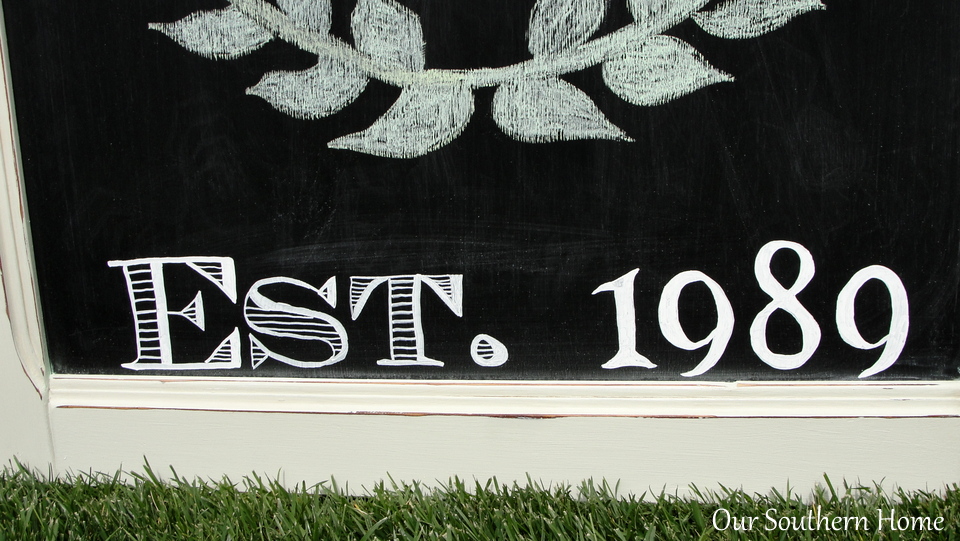 DIY Monogrammed Chalk Art via Our Southern Home #chalkart #monograms #monogramcrafts #diy