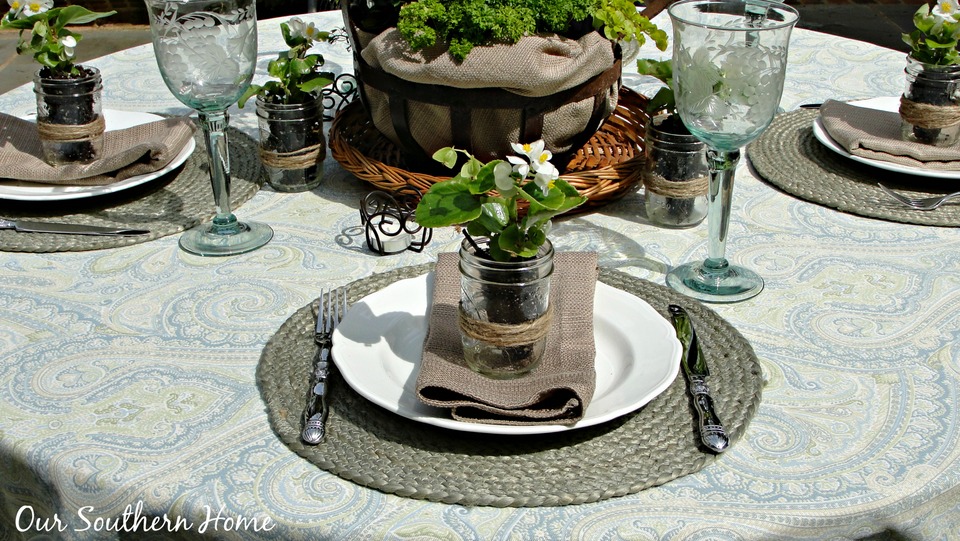 Simply Southern Outdoor Dining with Our Southern Home #outdoordining #outdoorliving 
