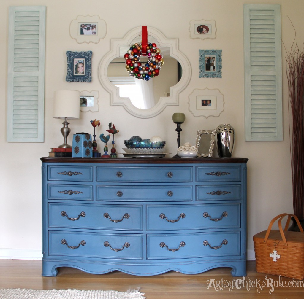 Aubusson Blue Chalk Painted Thrift Store Dresser - Walnut Top - DIY Wreath - Holiday Home Tour