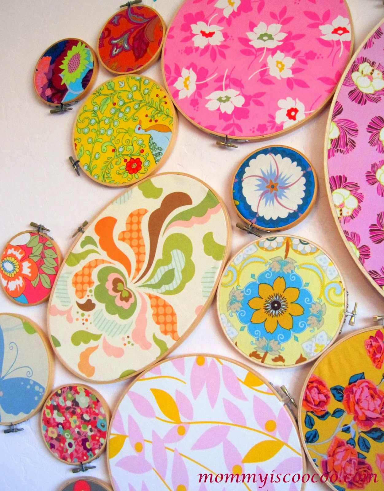 embroidery hoop wall art, fabric remnants, from mommy is coocoo