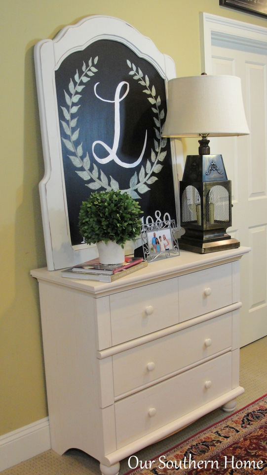 Incorporating Vintage Style via Our Southern Home #ad #sauder