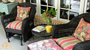 Summer on the screened porch with Our Southern Home #summerathome #porch
