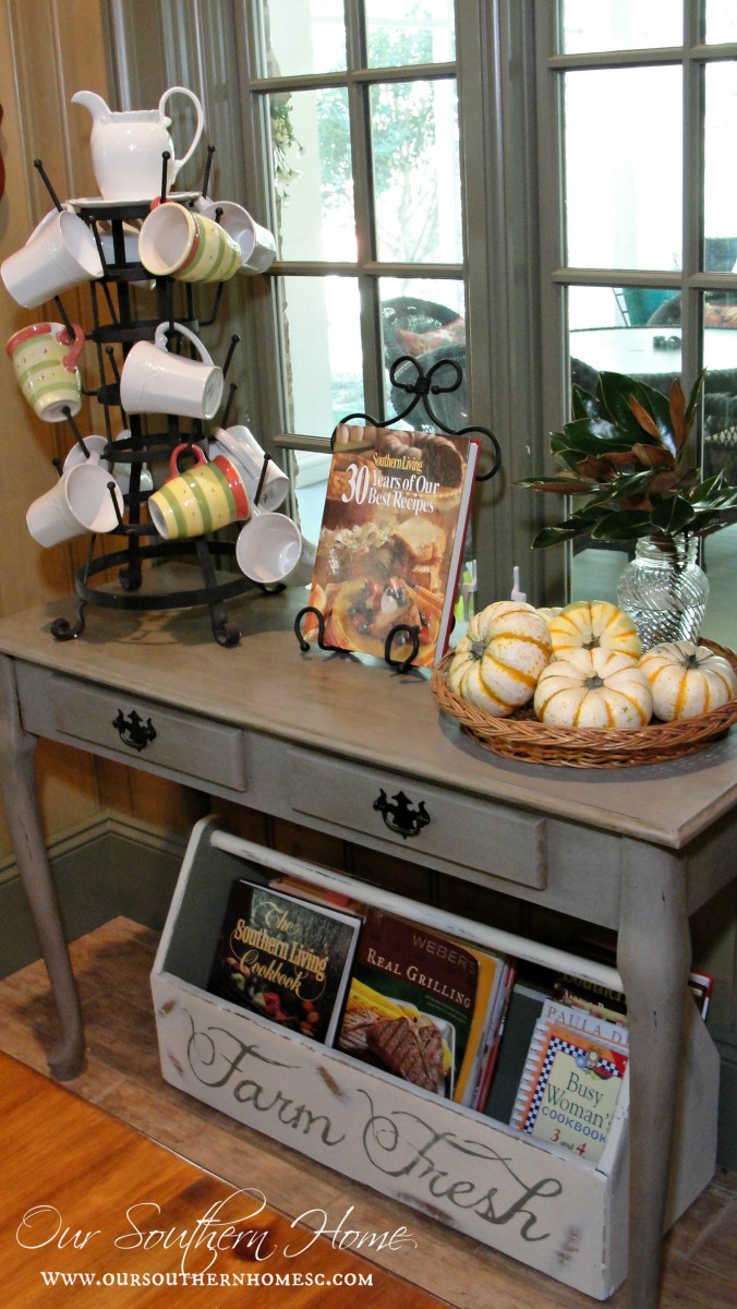 Simple touches fall home tour with Our Southern Home #fall #falltour #frenchcountry