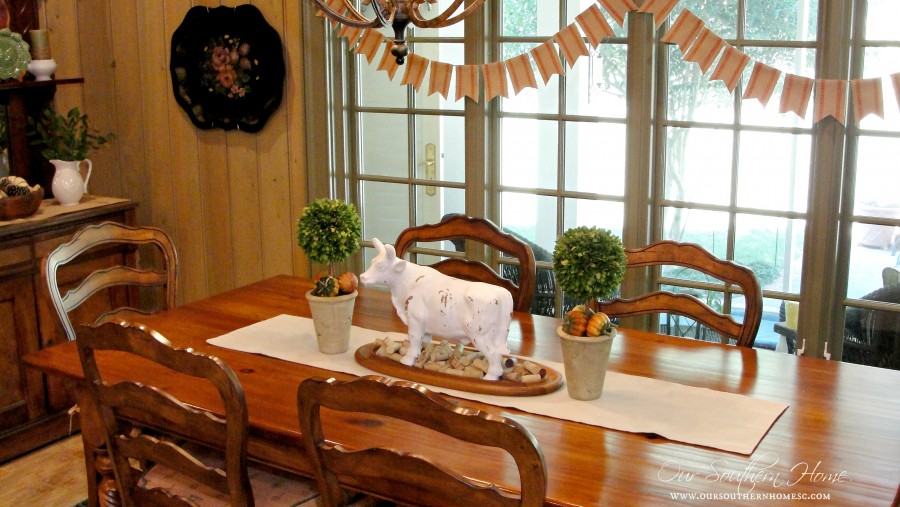 Simple touches fall home tour with Our Southern Home #fall #falltour #frenchcountry