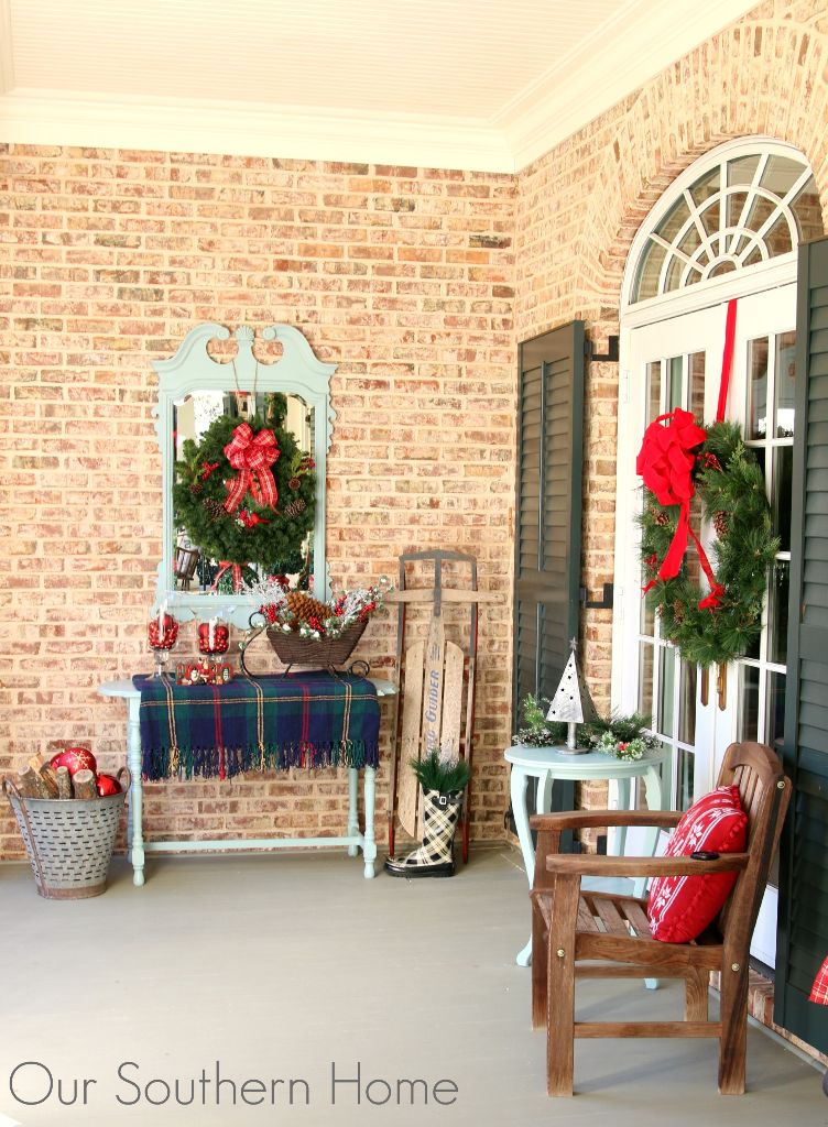 Outdoor Christmas vignette to welcome your guests into your home by Our Southern Home