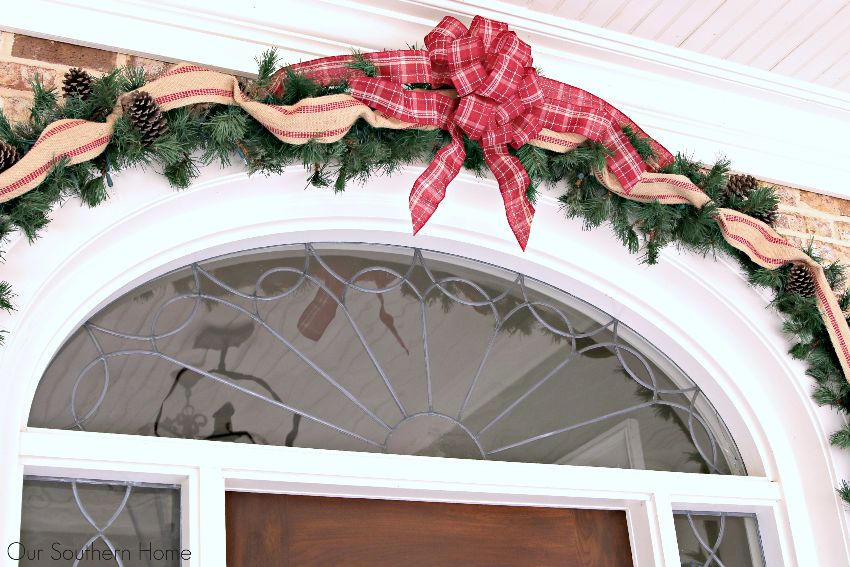 Welcome Home Tour featuring the Christmas Porch of Our Southern Home