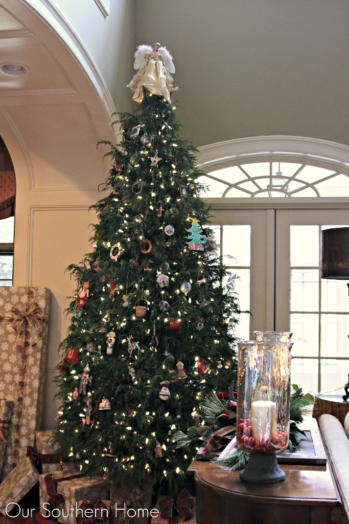 Christmas trees from Our Southern Home....tips for an inexpensive tree ribbon!