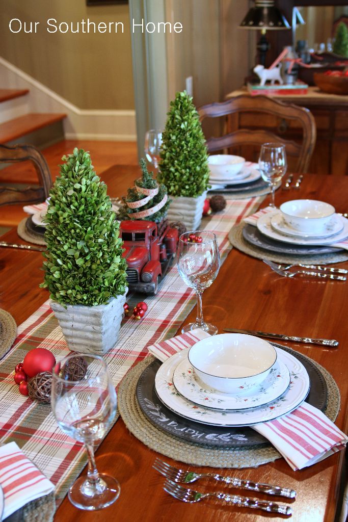 Welcome to a Country Christmas breakfast room by Our Southern Home.