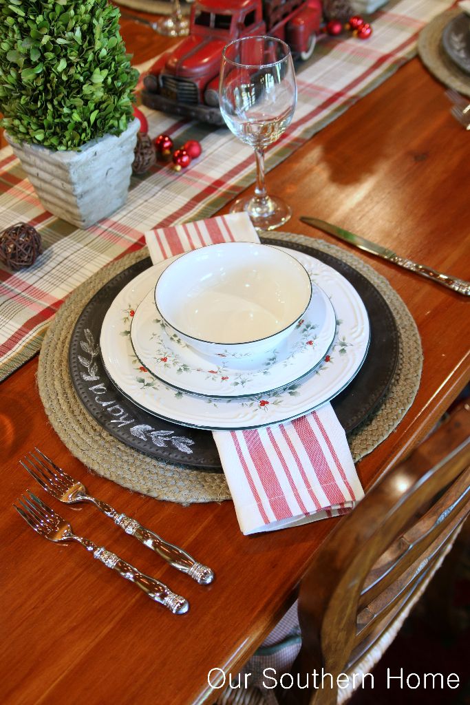 Welcome to a Country Christmas breakfast room by Our Southern Home.