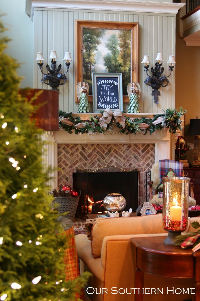 Christmas Mantel - Our Southern Home