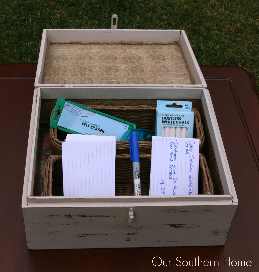 Weekly menu board storage box by Our Southern Home using a Silhouette Cameo