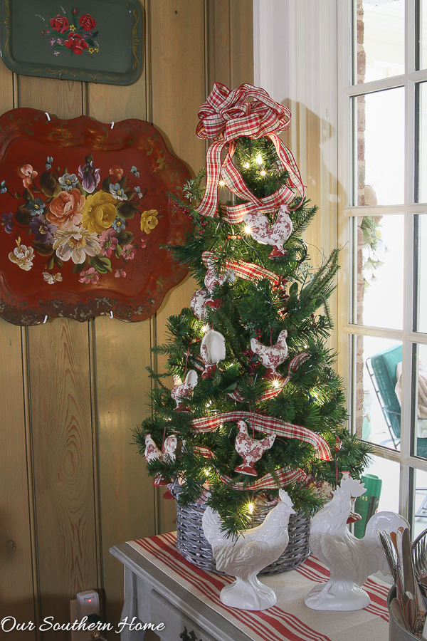 Christmas home tour from Our Southern Home with French Farmhouse style. Lots of DIY ideas. High style on a budget!