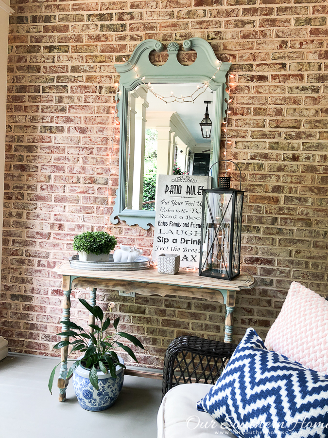 Summer home tour of this Southern French Farmhouse with loads of classic charm. #summertour #frenchfarmhouse #porch #farmhouse