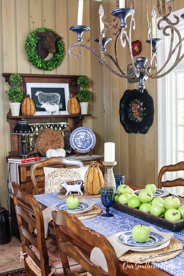 Green and White Fall Decor in the Kitchen and Dining Room