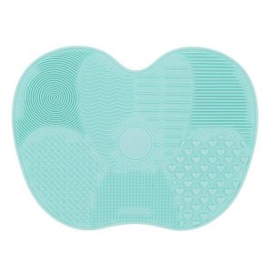 green cleaning mat