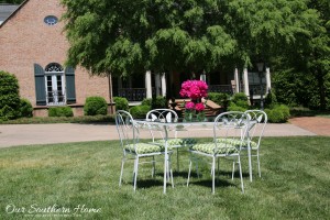 Outdoor furniture gets a makeover with Americana Decor Chalky Finish paints via Our Southern Home. #sp #chalkyfinish #decorartprojects