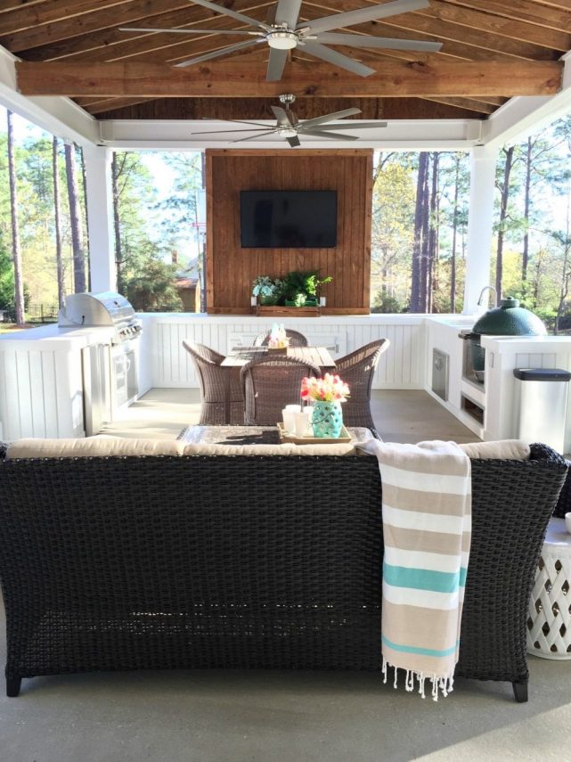 Ideas for Outdoor Living are the features from this week's Inspiration Monday link party!