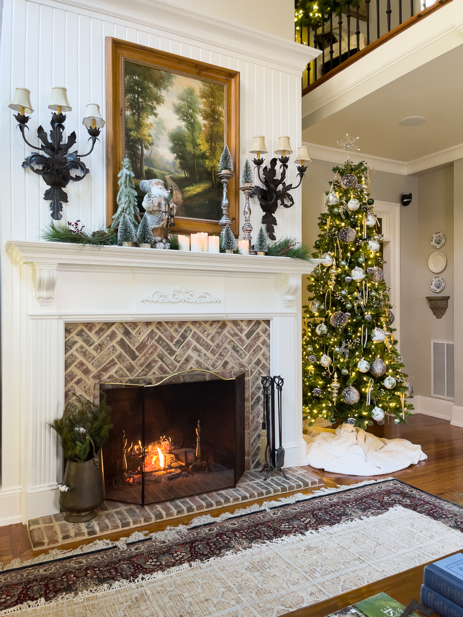 christmas family room