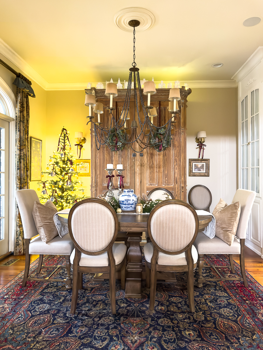 full christmas shot of dining room