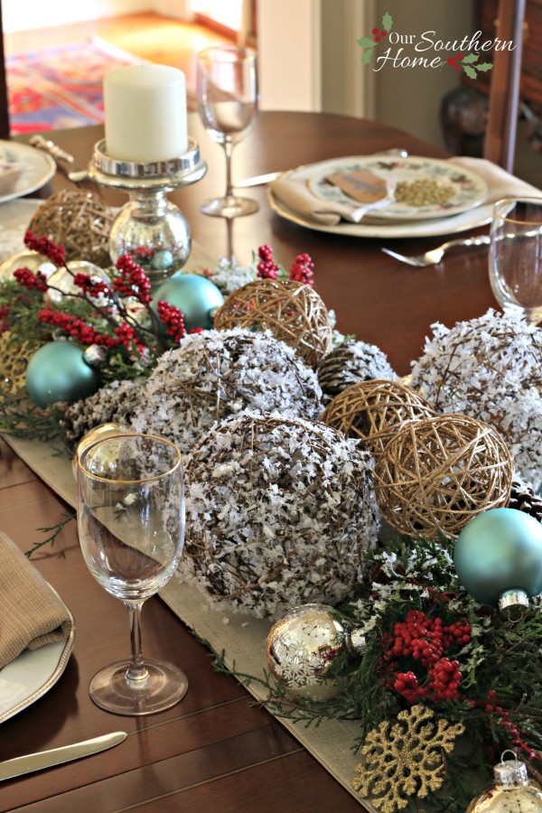 Today I'm excited to be sharing our formal Christmas Dining Room!
