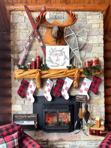 cabin Christmas mantel