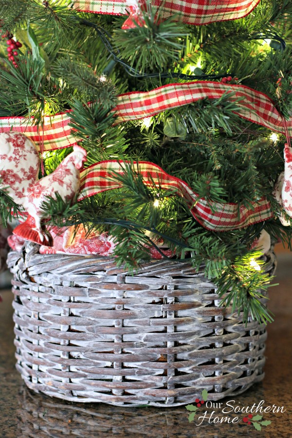 Thrift store basket becomes kitchen counter Christmas tree basket with a simple paint technique.