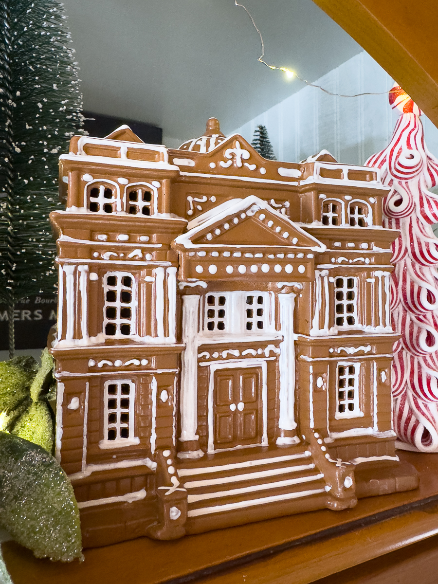 gingerbread house