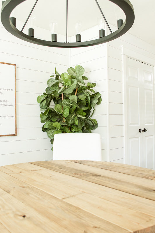 Lots of excellent shiplap tutorials to add this classic touch to your home!