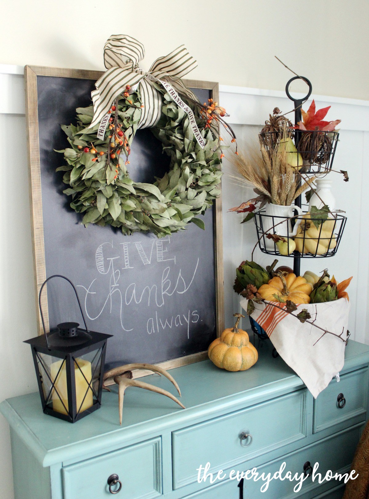 Fall vignette from The Everyday Home....a feature from this week's Inspiration Monday link party!