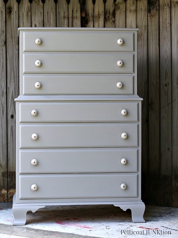 Granddaughter-Paints-Bedroom-Furniture-Gray-Pettiocat-Junktion