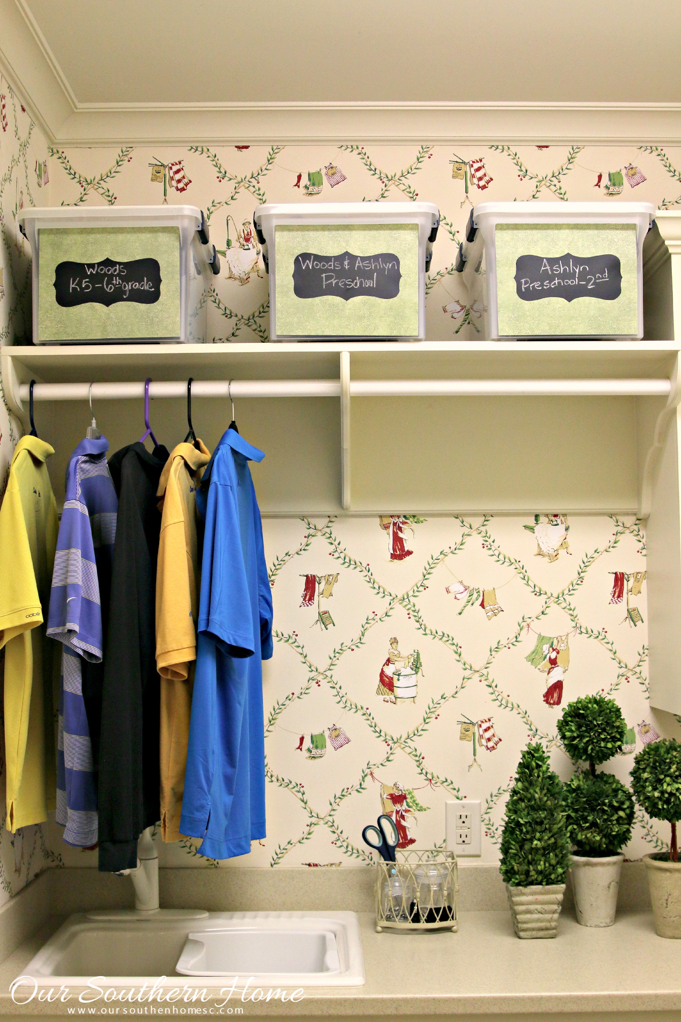 In the laundry room with Our Southern Home. Laundry room decorating and organizing tips! #sp #FreeToBe