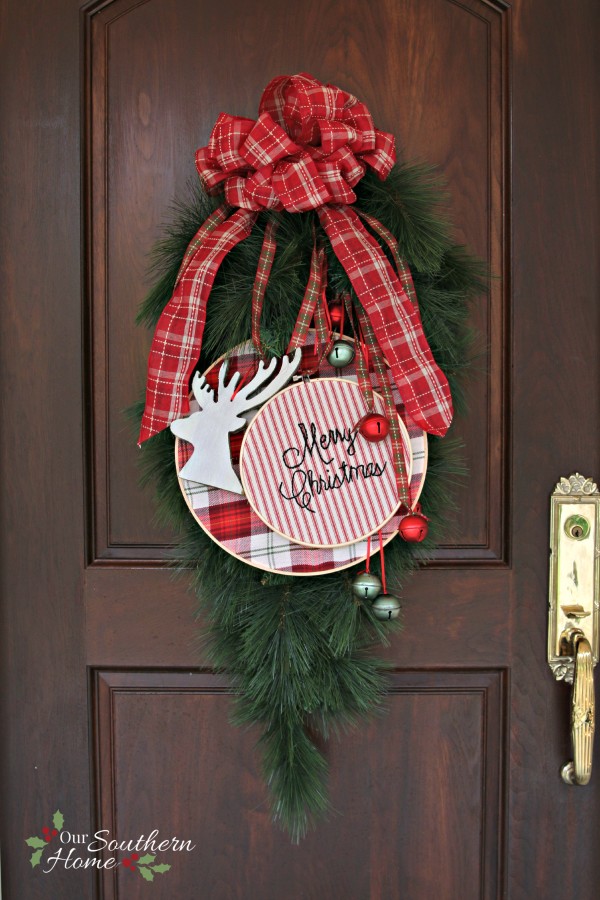 Jingle bell wreath for the #Christmasideastour by Our Southern Home. Anyone can embroider letters! It is so easy!