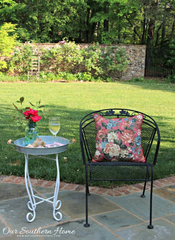 Small outdoor table makeover by our southern home using an old upcycled base and supplies from Walmart #themedfurnituremakeoverday