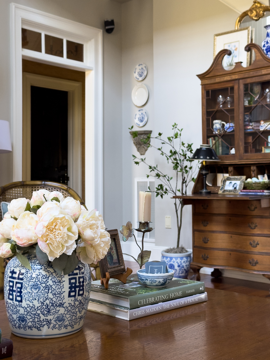 peonies in chinoiserei