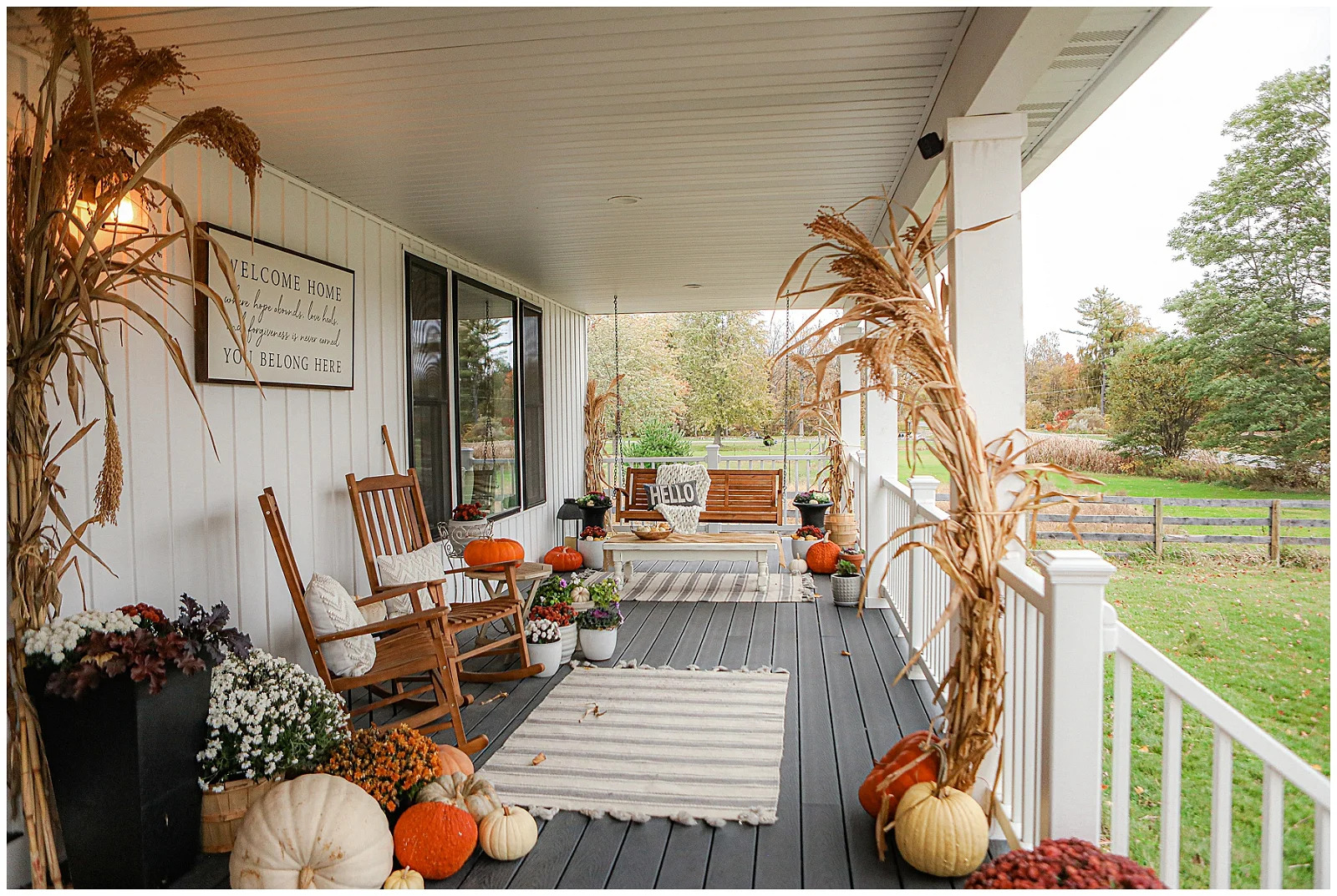Fall Tablescape With Pumpkins And Mums Fall Tablescape With Pumpkins And Mums