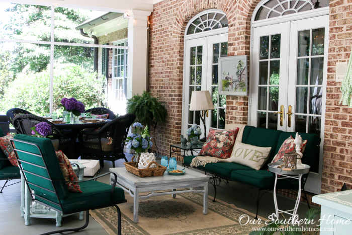 Summer on the screened porch by Our Southern Home #porches #screenedporch