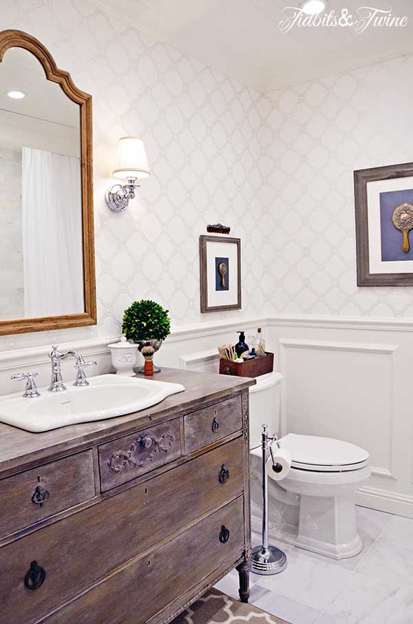 Farmhouse and Cottage bathroom inspiration to inspire your next makeover!