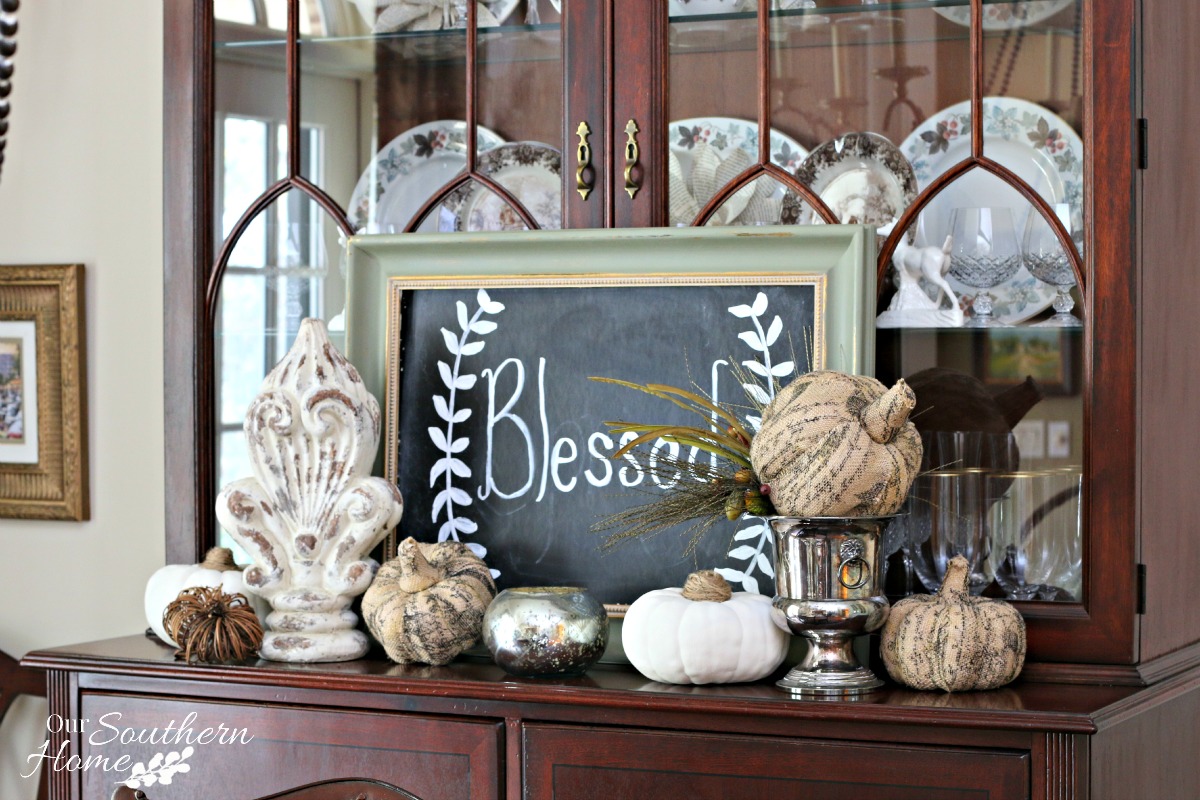 Thanksgiving tablescape for 2015 by our southern home 3