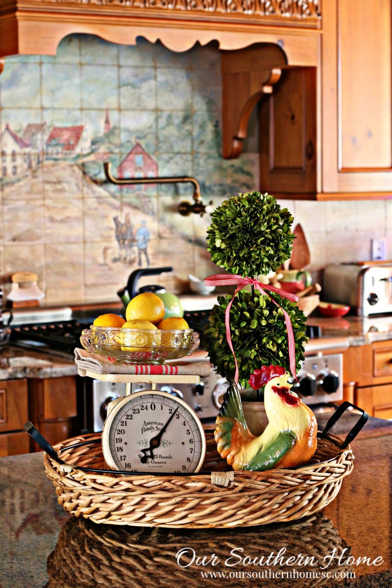 Thrift Store Basket Tray Makeover