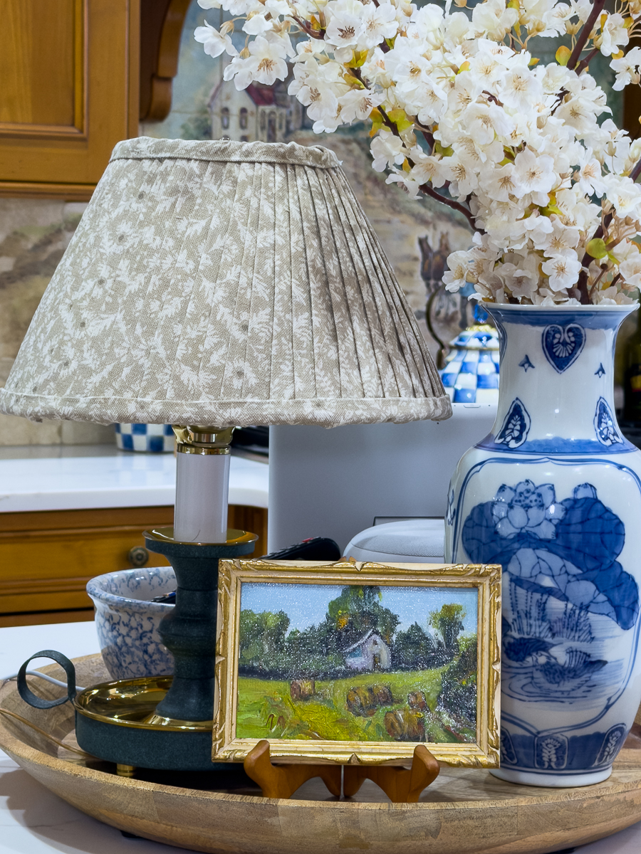 kitchen counter vignette with chinoiserie