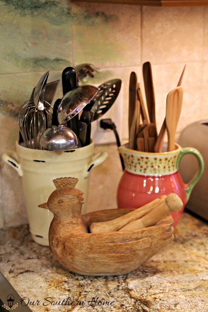 Amazing thrift store swap with your favorite bloggers via Our Southern Home