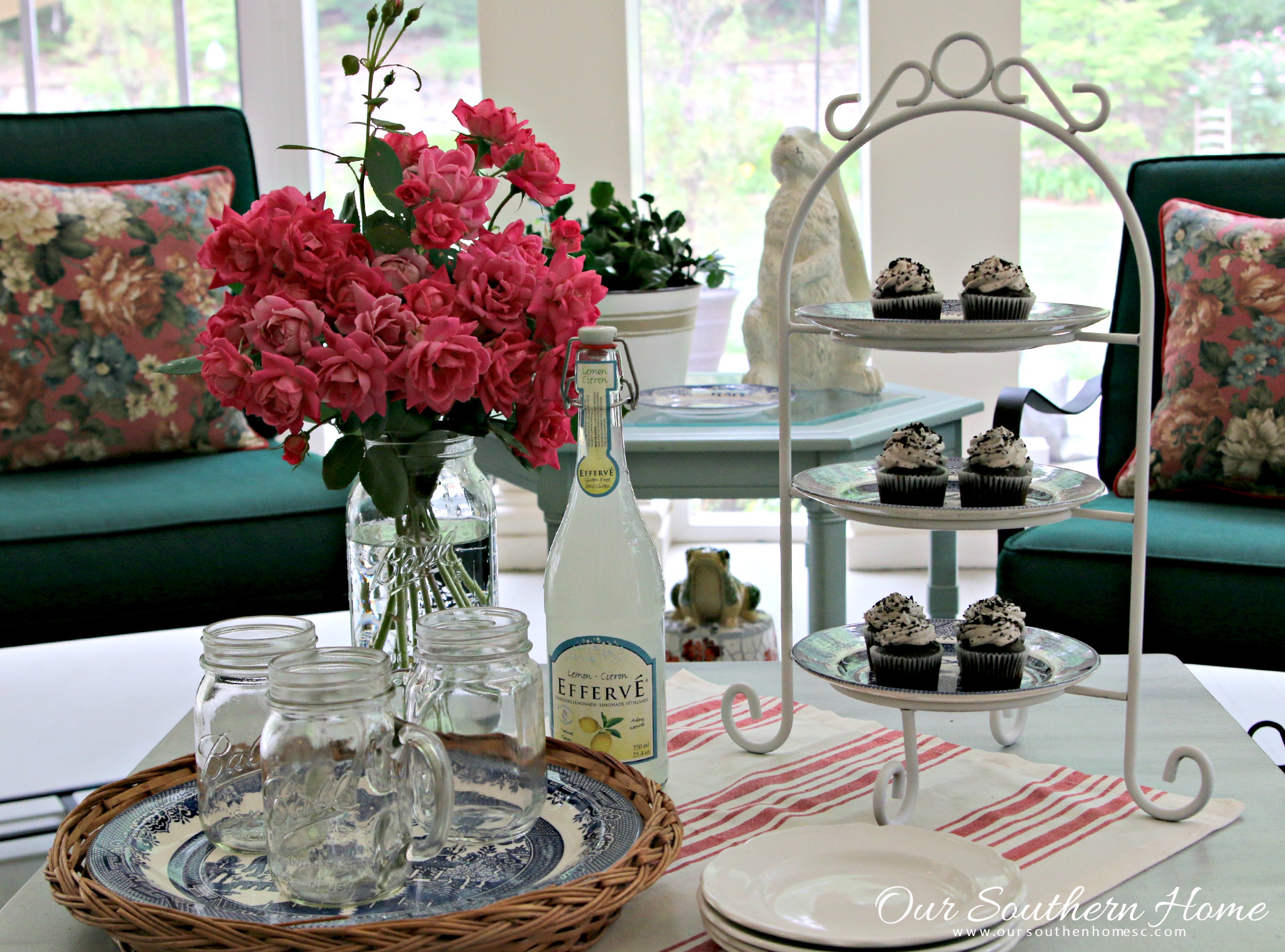 Thrift store plate stand makeover from Our Southern Home is wonderful for entertaining on the porch!