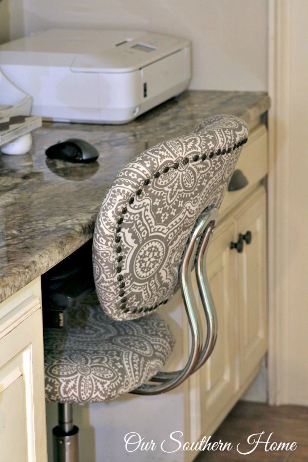 Office chair hack tutorial with simple upholstery make the workspace more comfortable and stylish by Our Southern Home for a farmhouse look.