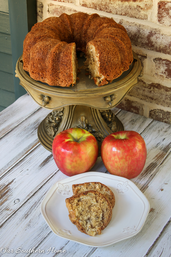 Apple Pound Cake